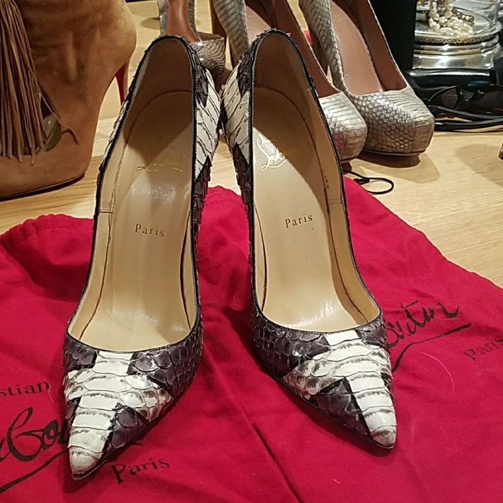 Christian Louboutin So Kate Python pumps